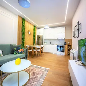 green-terrace-apartment-4.hotels-in-tirana.com/