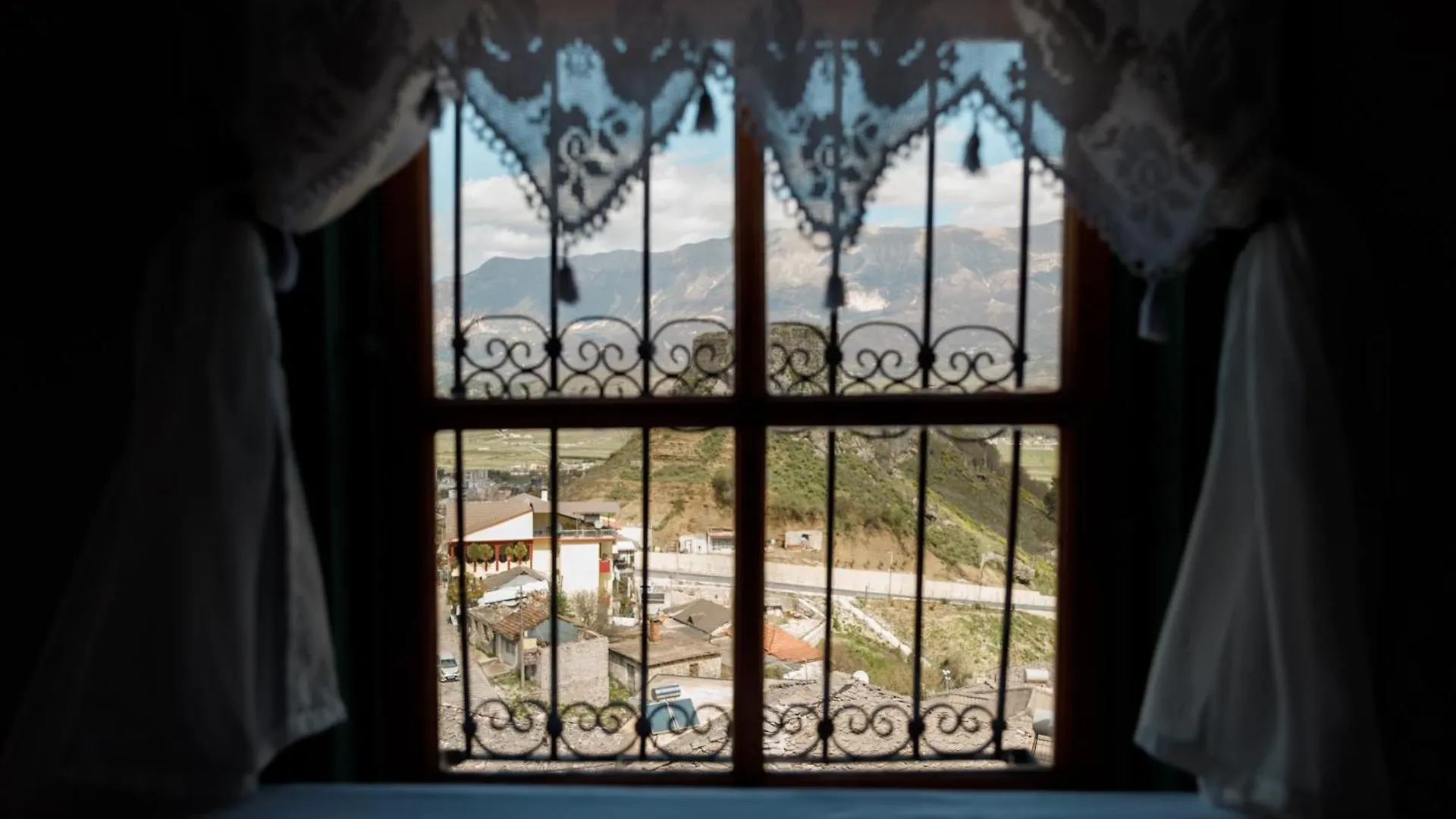 Guest house Guesthouse 1805 Gjirokaster Albania