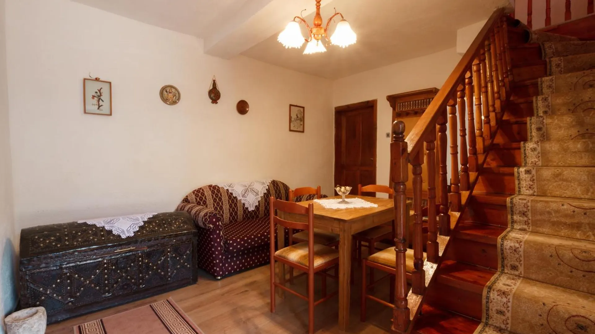 Guesthouse 1805 Gjirokaster Albania
